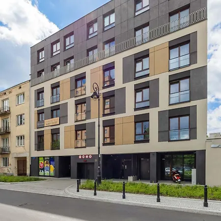 Charming One Bedroom With Air Conditioning In The Capital By Renters